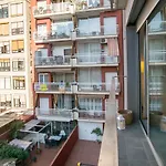 Bbarcelona Gaudi Flats برشلونة