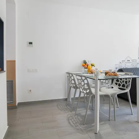 Bbarcelona Gaudi Flats *