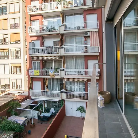 Bbarcelona Gaudi Flats Barcelona